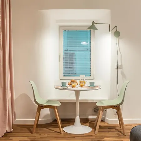 Piazza Unita D'italia - Jr Con Ac - Wi Fi - Park Convenzionato شقة *